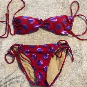 Victoria’s Secret bikini